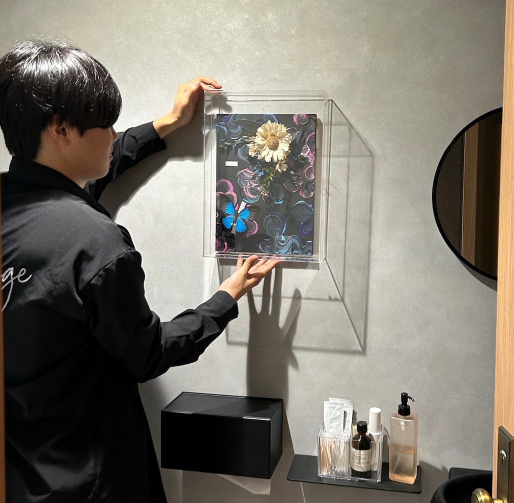 会員制バー「S Lounge」作品展示中